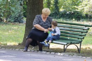 people, woman, grandmother, child, care, bench, parka, trees, naturally, nature, summer, grandmother, grandmother, grandmother, grandmother, grandmother