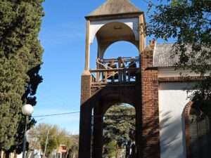 La Congregación de Viale comenzó a sonar las campanas rumbo a su centenario